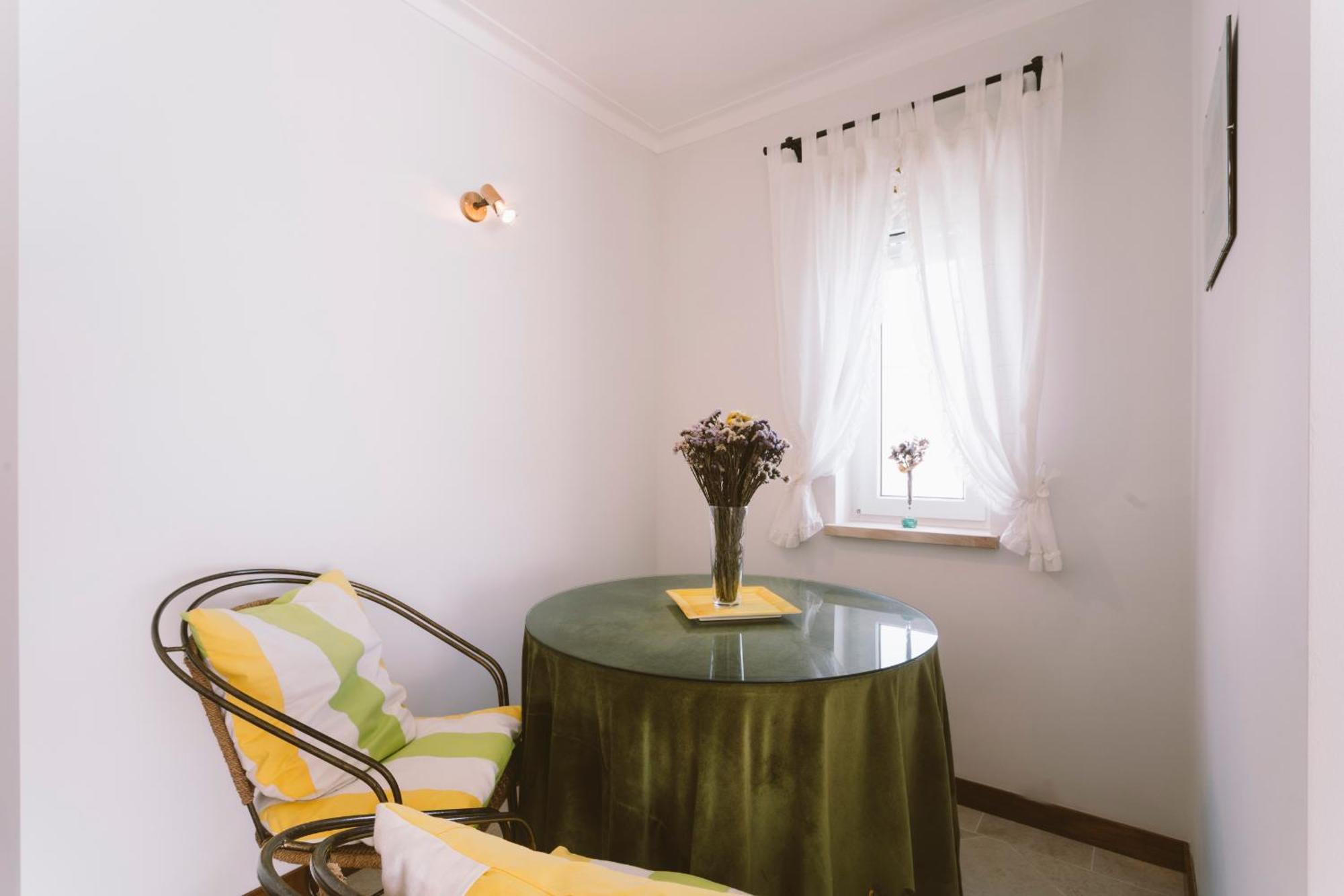 84 - Mar Salgado Apartament Ferrel (Leiria)